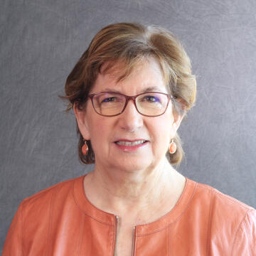 Nancy Santilli headshot